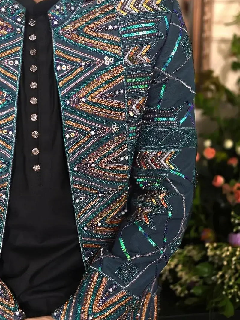 Fakhar-e-Jahan – Pakistani Open Prince Coat by Ahsan Tariq Couture – view 4