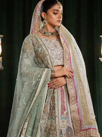 Mehr-un-Nisa – Pakistani Bridal Couture by Ahsan Tariq Couture – view 2