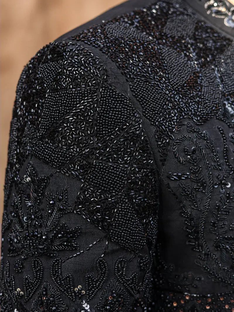 QARA – Pakistani Groom Sherwani by Ahsan Tariq Couture – view 11