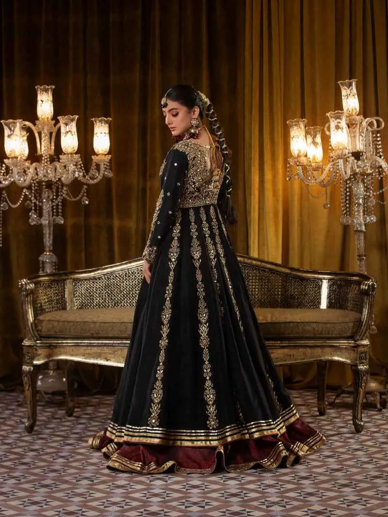 Zar taaj – Pakistani Womenswear by Ahsan Tariq Couture – view 2