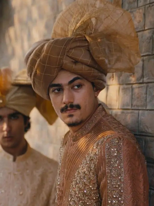 Zarposh – Pakistani Groom Sherwani by Ahsan Tariq Couture – view 2
