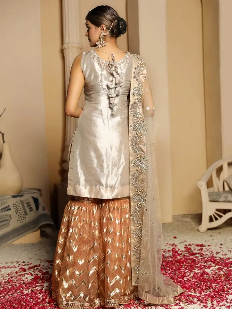 ZARRIN – Pakistani Engagement Wear by Ahsan Tariq Couture – view 3