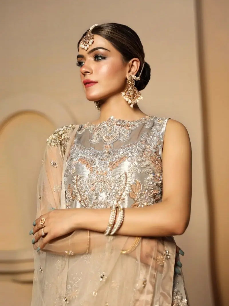 ZARRIN – Pakistani Engagement Wear by Ahsan Tariq Couture – view 4