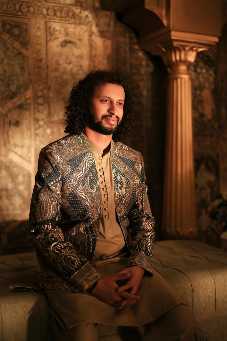 Shayar - AHSAN TARIQ