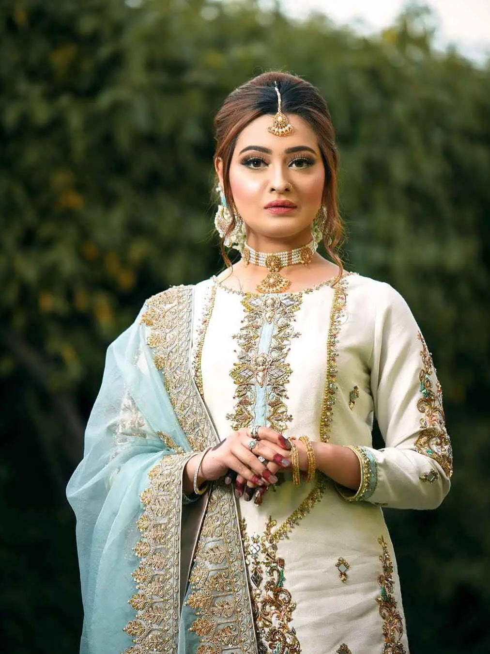 Ethereal – Pakistani Engagement Wear by Ahsan Tariq Couture – view 3