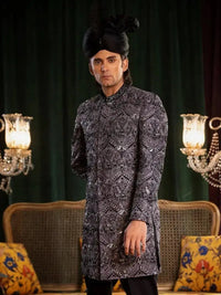 MASTAAN – Pakistani Groom Sherwani by Ahsan Tariq Couture – view 6