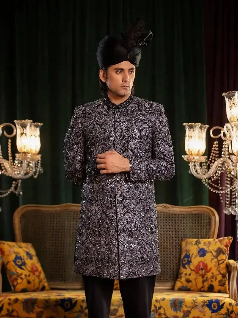 MASTAAN – Pakistani Groom Sherwani by Ahsan Tariq Couture – view 9