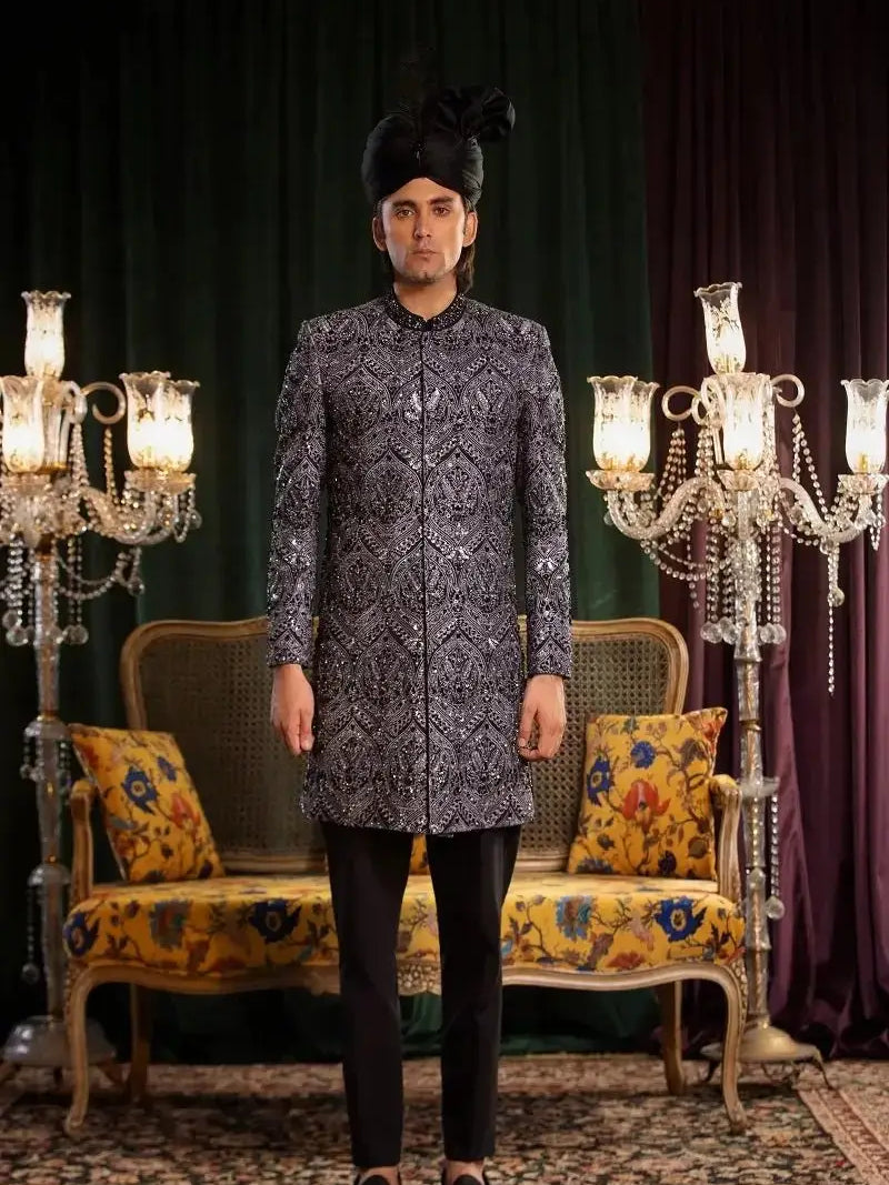MASTAAN – Pakistani Groom Sherwani by Ahsan Tariq Couture – view 8