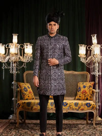 MASTAAN – Pakistani Groom Sherwani by Ahsan Tariq Couture – view 7