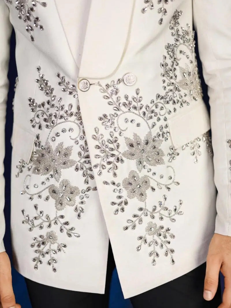 Notte di Lusso | ISHQ EIDT'26 – Pakistani Formal Suit by Ahsan Tariq Couture – view 11