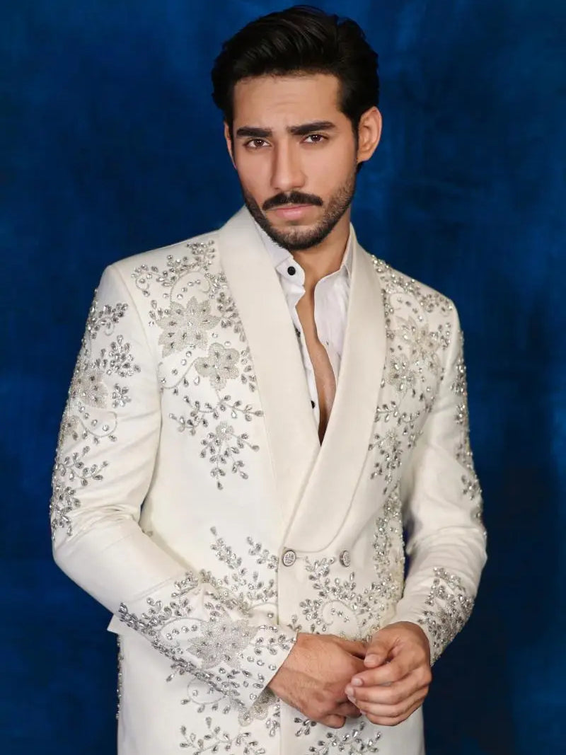 Notte di Lusso | ISHQ EIDT'26 – Pakistani Formal Suit by Ahsan Tariq Couture – view 6