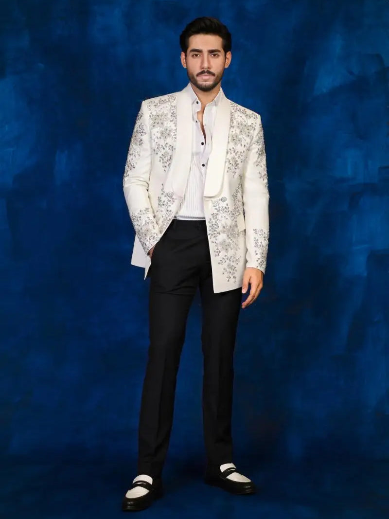 Notte di Lusso | ISHQ EIDT'26 – Pakistani Formal Suit by Ahsan Tariq Couture – view 2