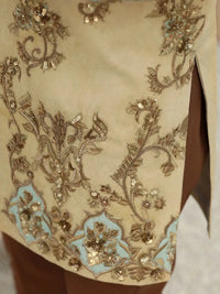 Sahar – Pakistani Groom Sherwani by Ahsan Tariq Couture – view 6