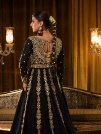 Zar taaj – Pakistani Womenswear by Ahsan Tariq Couture – view 3