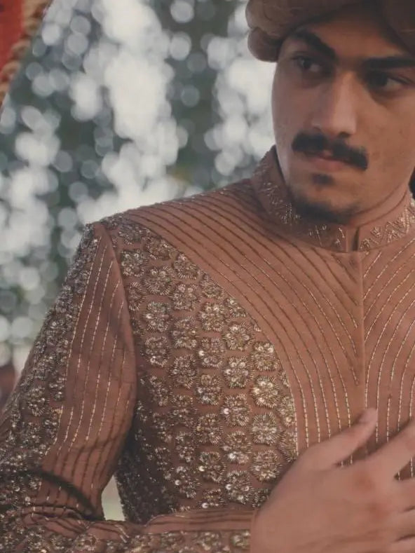 Zarposh – Pakistani Groom Sherwani by Ahsan Tariq Couture – view 4